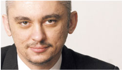Komentarz redakcji: Łakomy kłamca