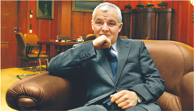Bielecki: kluczowe firmy nie muszą być w 100 proc. prywatyzowane