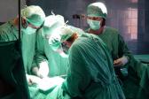 Dyrektorzy ostrzegali, że jeśli takie warunki kontraktów zostaną utrzymane, wydłużą się kolejki pacjentów, bo operacji będzie mniej.