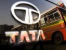 Koncern Tata Motors zaprezentował <strong>najtańszy</strong> <strong>samochód</strong> świata