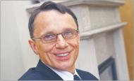 "Egzaminu na <strong>aplikację</strong> <strong>komorniczą</strong> nie zdało 20 procent osób"