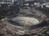 Stadion Narodowy w Warszawie z lotu ptaka po ukończeniu instalacji konstrukcji stalowej bryły. Fot. materiały prasowe NCS