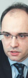<strong>Kredyt</strong> <strong>we</strong> <strong>frankach</strong> nadal korzystniejszy