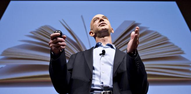 Jeff Bezos, prezes i dyrektor generalny Amazon.com Inc., przemawia podczas konferencji, Nowy Jork, USA