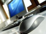 Aplikacje księgowo-kadrowo-płacowe przeznaczone są dla firm, które nie mają potrzeby wdrażania dużych systemów klasy ERP