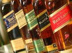 Właściciele sklepów monopolowych, sprzedających tytoń i alkohol, zamykają swoje interesy.