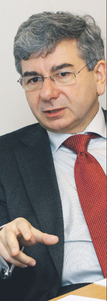 "Radca prawny to <strong>zawód</strong> <strong>zaufania</strong> publicznego"