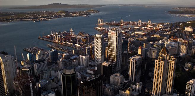 Miejsce 10. Auckland (Nowa Zelandia), autor: Partyzane, licencja: Creative Commons Attribution 3.0 Unported