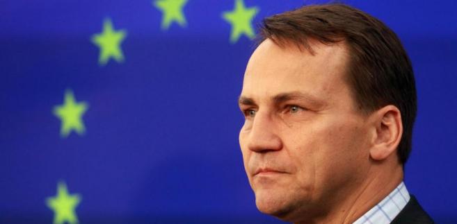 Sikorski powiedział na wtorkowej konferencji prasowej w Poznaniu, że wobec Białorusi "najtwardsze sankcje w historii już są".