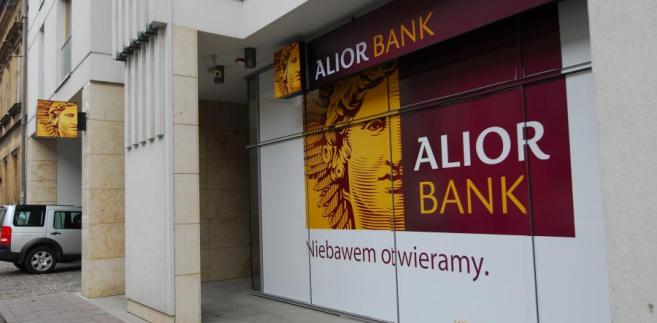 Alior Bank placówka przed otwarciem