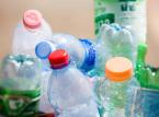 Będzie kaucja za plastikowe butelki. Napoje podrożeją