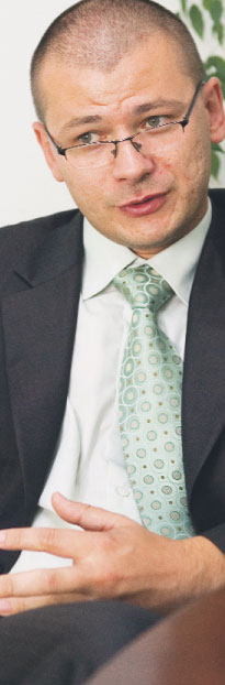 Wojciech Skiba, pracownik naukowy Instytutu Socjologii Uniwersytetu Wrocławskiego. W latach 1999–2002 doradca zastępcy prezesa Zarządu PFRON, a następnie zastępca dyrektora Wydziału Zadań Ustawowych, Badań i Analiz. Prezes PFRON od czerwca 2008 r. Fot. Wojciech Górski