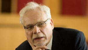 2. Prof. Marek Safjan