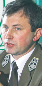 "Zgadzamy się na <strong>słupy</strong> energetyczne w lesie, ale nie chcemy <strong>za</strong> nie płacić podatków"