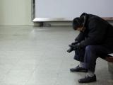 Utratę pracy najbardziej przeżywają ludzie młodzi, którzy zajmowali wysokie stanowiska w firmach i doskonale zarabiali.