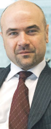 Czy pracownik przywrócony do <strong>pracy</strong> powinien zwrócić wypłaconą mu odprawę