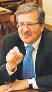 Bukmacherzy stawiają na Komorowskiego