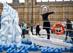"Historyczna porażka", "upokorzenie", "May zmiażdżona". Brytyjska prasa bez litości dla premier po porażce w sprawie brexitu