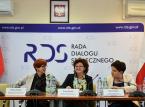 Rząd na wojnie psychologicznej z pedagogami