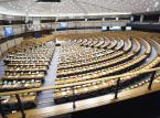 Parlament Europejski debatuje nad budżetem i powiązaniem go z praworządnością