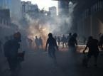 Protesty w Hongkongu: Parasolka na gaz pieprzowy, gogle na gaz łzawiący