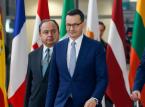 Morawiecki o koronawirusie: „Piguły informacyjne” i badania temperatury w samolotach