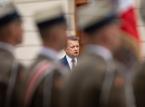 Obrotowe drzwi dla człowieka Błaszczaka. Kim jest Sebastian Chwałek?