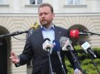 Rajdowcy i narciarze, czyli kto stoi za dealem z ministrem