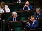 Sejm rozpoczął posiedzenie. Zajmie się poprawkami do bonu turystycznego i wnioskami o odwołanie szefów MS i MSWiA