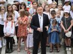 Zakaz adopcji dzieci przez pary jednopłciowe. Duda podpisał projekt zmiany konstytucji