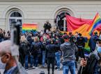 Kilkadziesiąt osób protestowało pod UW
