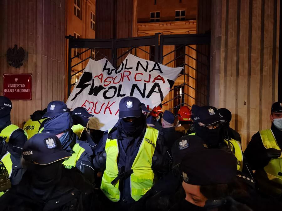 Strajk Kobiet w Warszawie 23 listopada 2020 r (32)